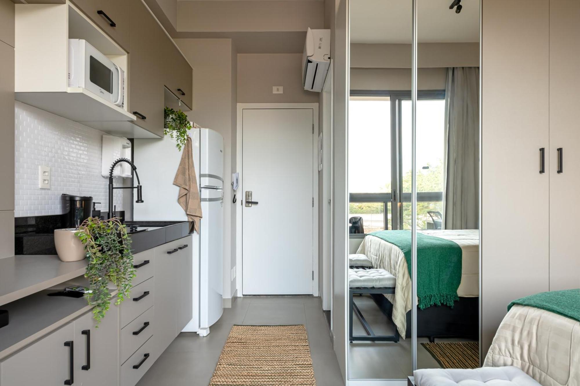 Com Varanda - Olimpia Apartment
